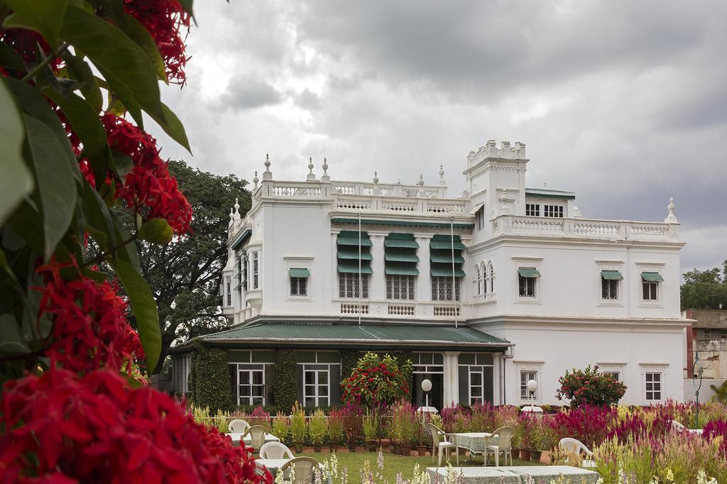 The Green Hotel Mysore Bagian luar foto