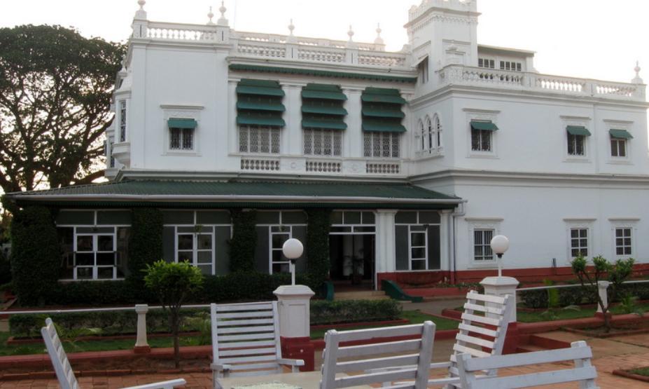 The Green Hotel Mysore Bagian luar foto