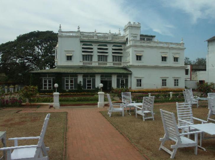 The Green Hotel Mysore Bagian luar foto